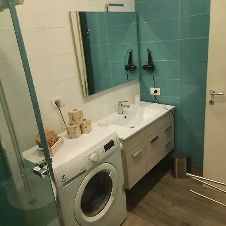 Ridi Zona Ospedaliera Neapol