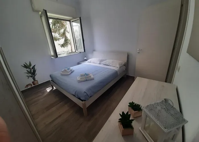 Apartment Ridi Zona Ospedaliera Neapel